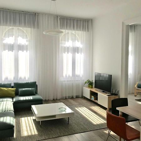 Paulay Central Top Suite Budapeste Exterior foto